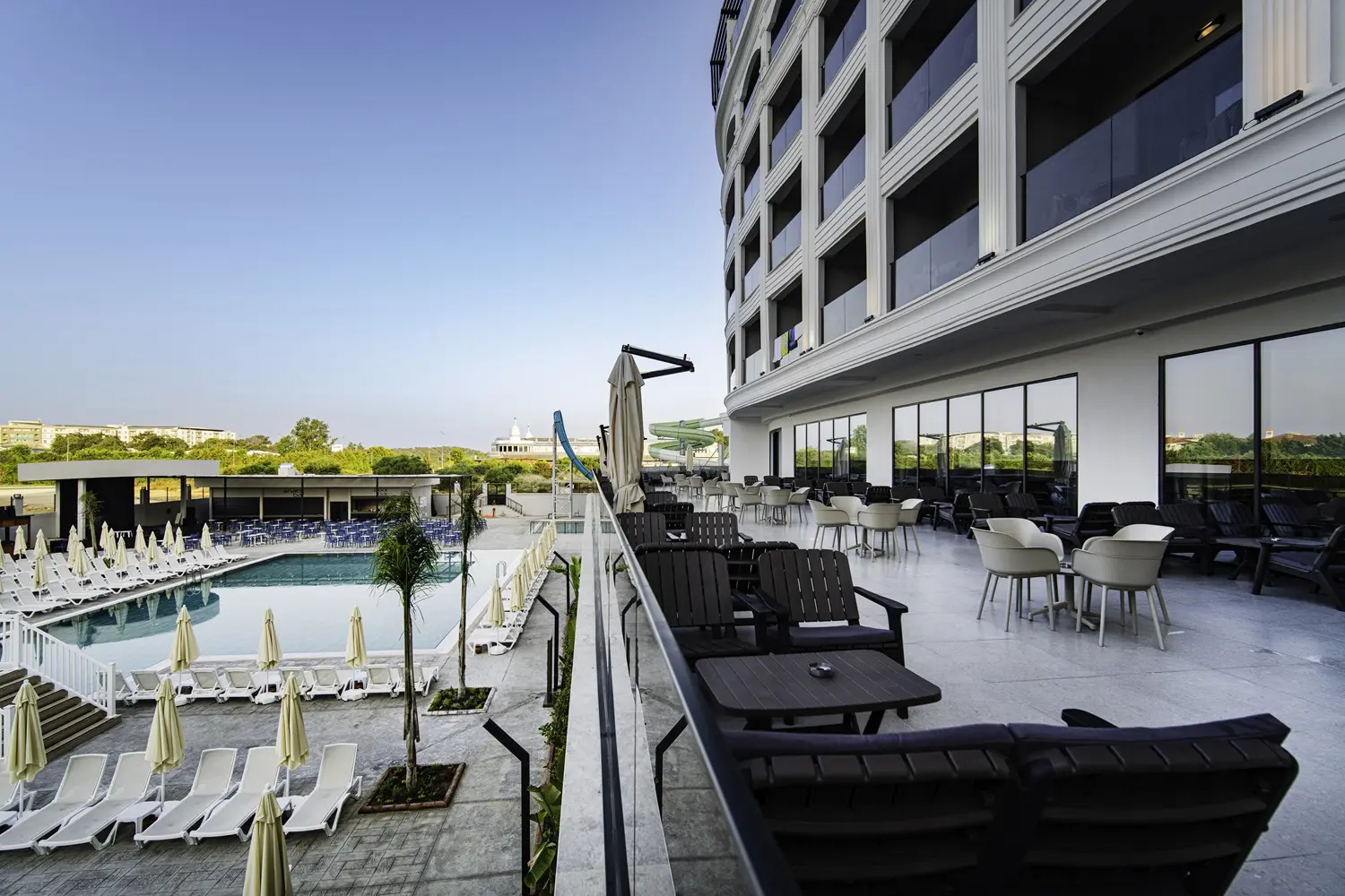 Side Moon Palace Hotel